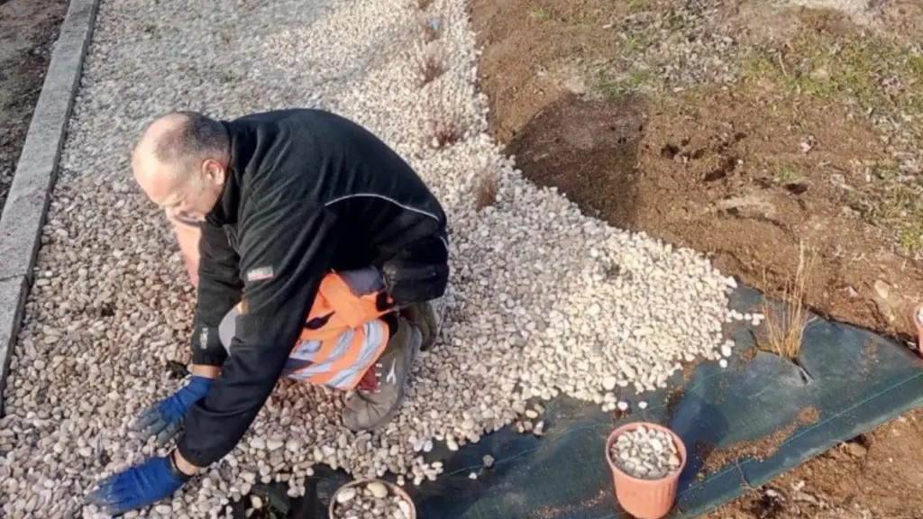 Costruzione di un giardino pluviale a Santorso