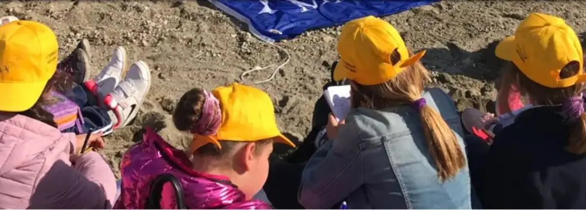 Bambini durante un'attività di educazione ambientale Ischia, area marina protetta Regno di Nettuno