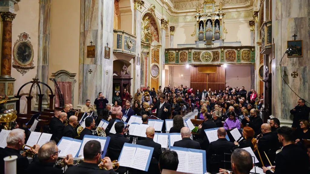 L'estate 2025 di Terraneamagazine: I musici Lotariani presso l'Abbazia di Canzano (Aq)