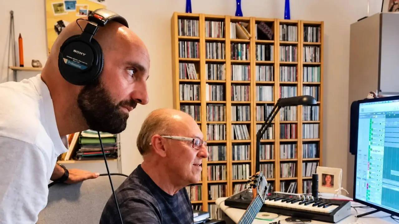 Fra' Massimo Corallo: «Francesco? Una sfida per l'oggi» Fra' Massimo durante la registrazione del suo "Ricorda chi sei", 2020