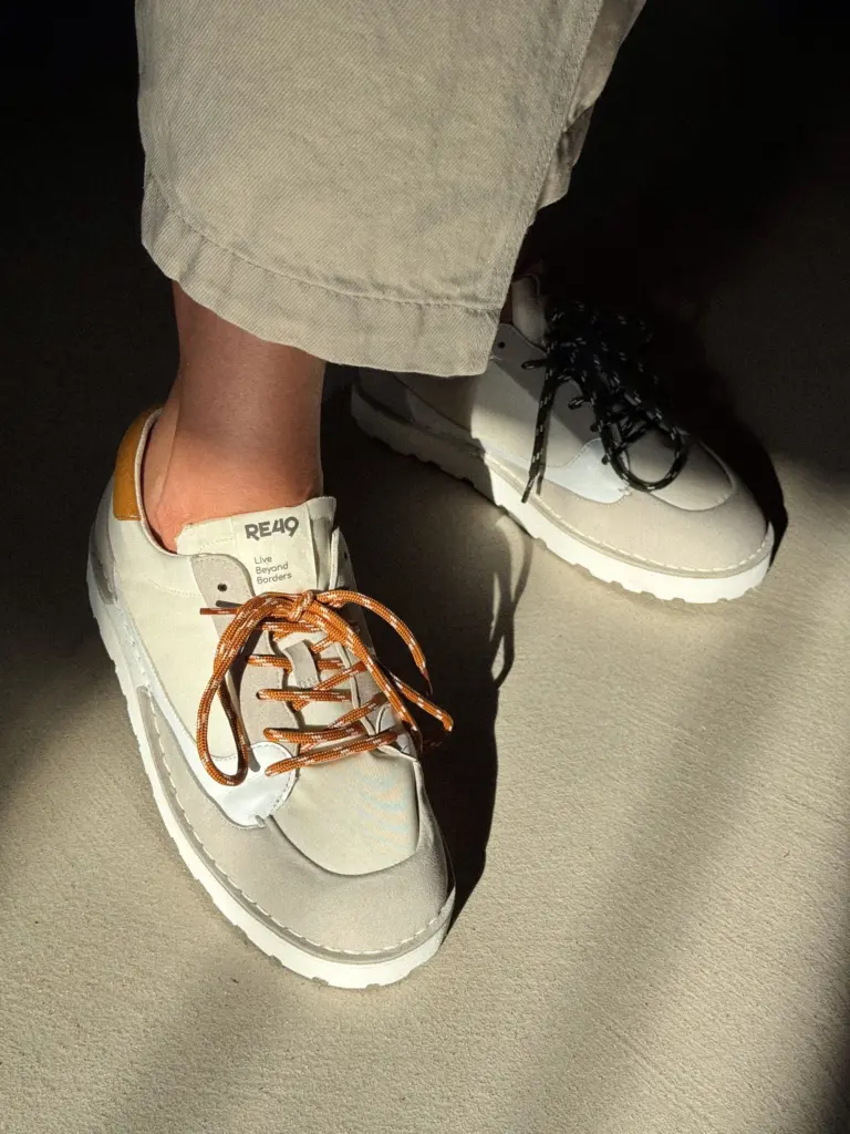 Leggera come una sneaker: o modelli di Re49