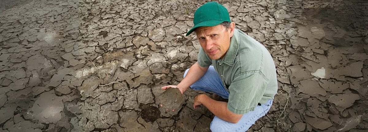 Terreno arido a causa della siccità